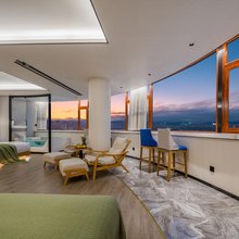 泊岸深华·江景度假酒店(西双版纳景洪告庄西双景星光夜市店)