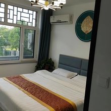 西柏坡鸟语花香民宿