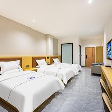 莱卡租房(广州化龙考场店)