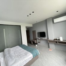 牛草山康庄人家