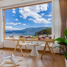 泸沽湖隐庐精品湖景美宿(格姆女神山索道店)