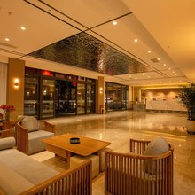 繁峙县锦初大酒店(五台山北站店)