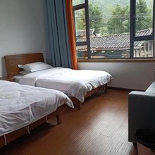 康定卓玛驿家民宿