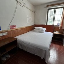 星月宾馆