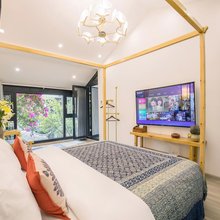 苍耳有花开民宿(丽江古城店)