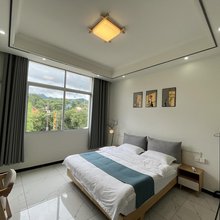 霍山松月山居民宿