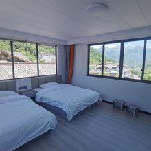 宝兴交通旅馆