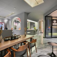 麦林电竞酒店(花柯夜市店)