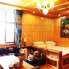 迭部措让尕莫民宿