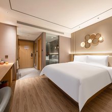 桔子酒店(济南华山风景区环宇城店)