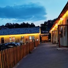 长白山雪村客栈
