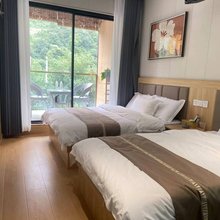 林州悦庭澜舍民宿(石板岩小镇店)