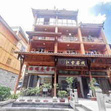 海螺沟景区江雪客栈