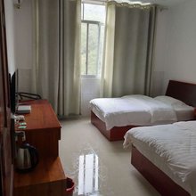 龙胜春华宾馆
