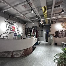 西安战旗电竞民宿(华清池地铁站店)