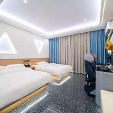 SKR电竞酒店(海口高铁东站海南医学院店)