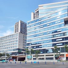 欢悦酒店(达州火车站铁建广场店)