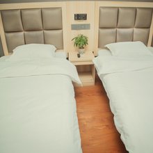 万隆大酒店