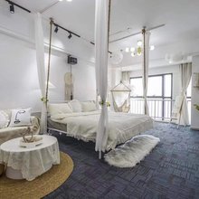石家庄颜兮民宿(裕华万达广场火车头步行街店)