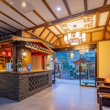 向家栖宿别院(神农架木鱼店)