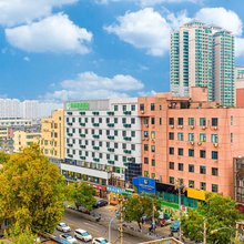 格林豪泰(济南洪楼广场印象城山东大学店)