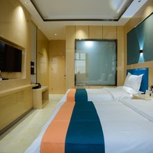 格尔木维迩思酒店(昆仑公园店)