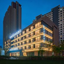 凯里亚德酒店(日照万平口景区日照站店)