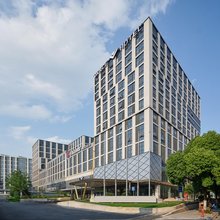 万斯酒店(火车东站机场路店)
