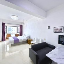 奈西西李ps5智能影音公寓(会展中心店)