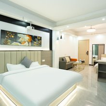 欢聚商务公寓(汕头高铁站店)