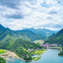 子悦民宿(桐庐肖岭水库体验店)