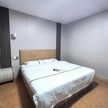 青年公寓(洪梅中心小学店)