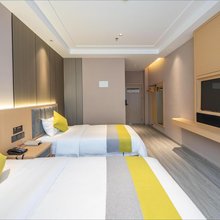 秭归若兮酒店