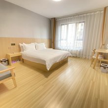 东逸居公寓(济南东站店)