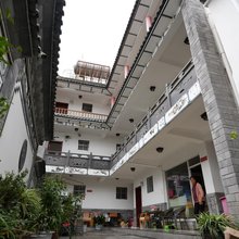 大理鸿福客栈
