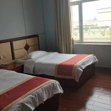 苏尼特右旗朱日和酒店