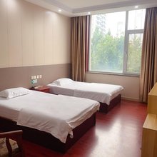 泳昌商务宾馆(岚山万斛路店)