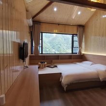 神农架青峰山民宿