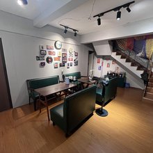 格兰国际青年旅社(迎宾路口店)