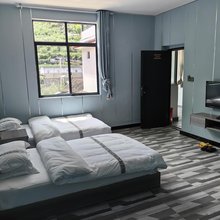 玉龙二姑妈客栈