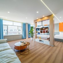十里椿风别苑民宿(乌兰布统草原店)