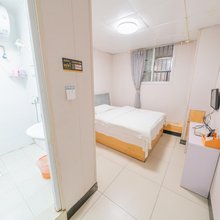 新潮宾馆(窑岭湘雅二医院地铁站店)