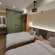 福缘居宾馆(延吉朝阳川机场万达广场店)