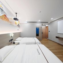 仁怀凯亚德酒店(市中医院解放广场店)