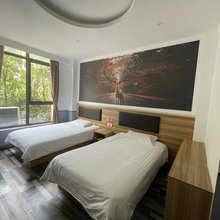 布丁酒店(济南高铁西站山东国际会展中心店)
