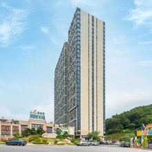云季公寓(四会凤凰半岛店)