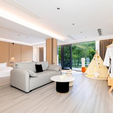 龙门山宿(严子陵景区店)
