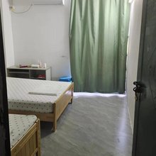 好运民宿(龙城广场店)