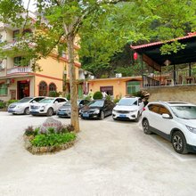 荔波依山碧水客栈