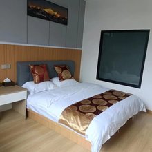 香格里拉三坝呀哈哩酒店